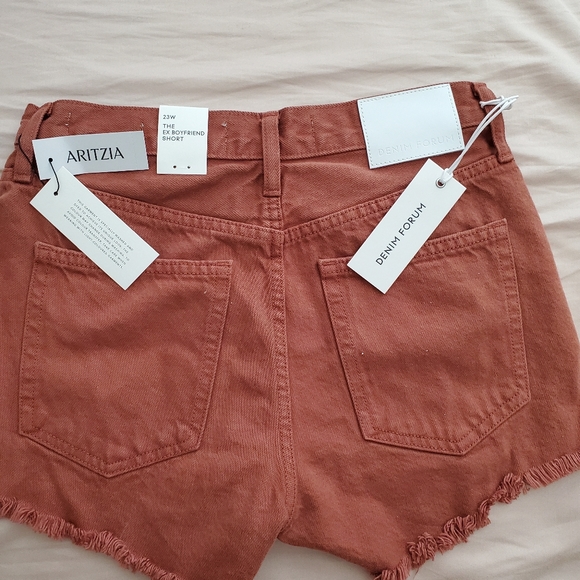 Denim Forum The Ex Boyfriend Short - Picture 2 of 3